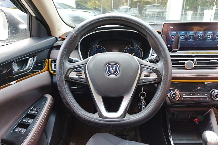 Used CHANGAN Eado DT 2018 1.6L Manual Smart Enjoyment Model
