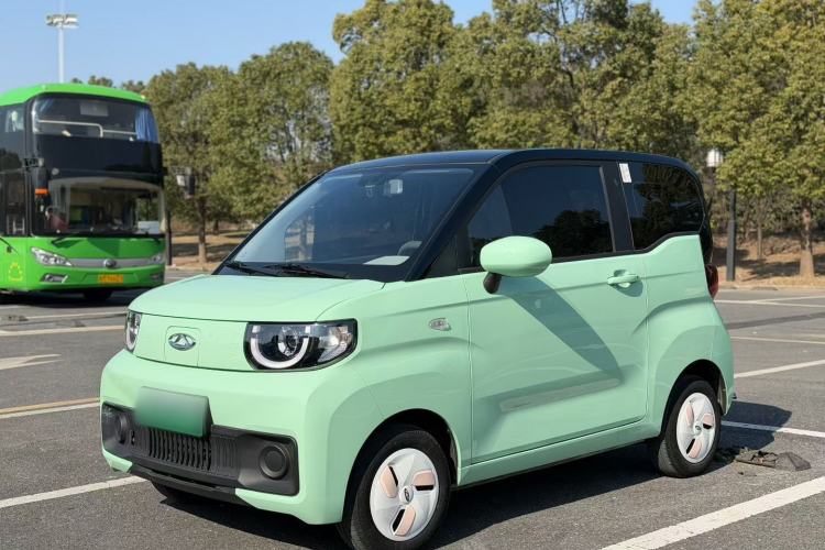 Used Chery QQ Ice Cream 2022 170km Sundae Phosphate Lithium-Ion
