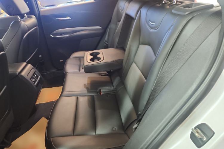 Used Cadillac XT4 2020 28T Two-Wheel-Drive Leading Version
