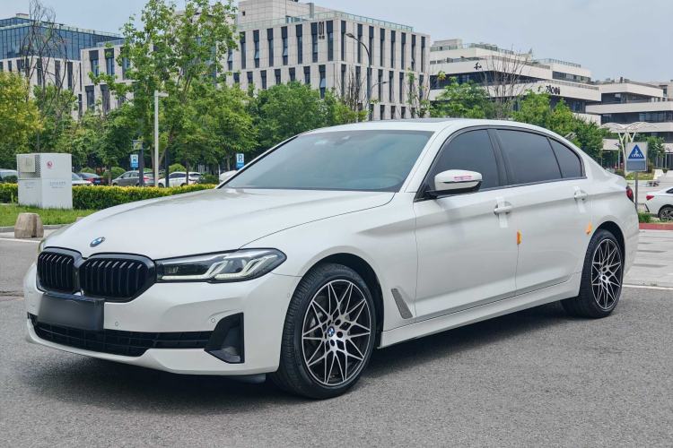 Used BMW 5 Series 2021 530Li Luxury Edition Premium Package Guazi used car, China used car export, Used car for sale, Used cars, Cheapest cars for sale