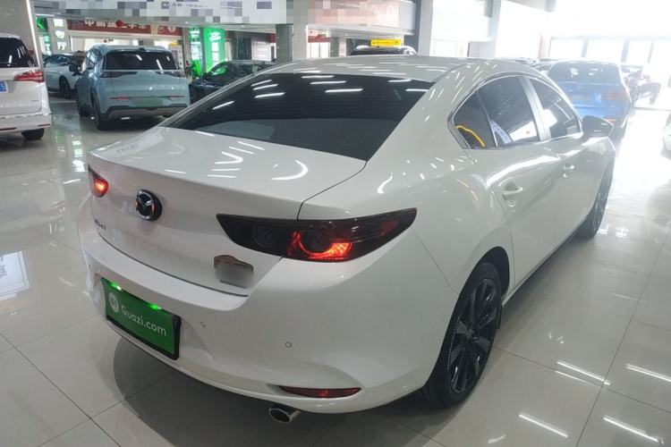 Used Mazda Mazda 3 Axela 2022 2.0L Automatic Premium Black Obsidian Edition