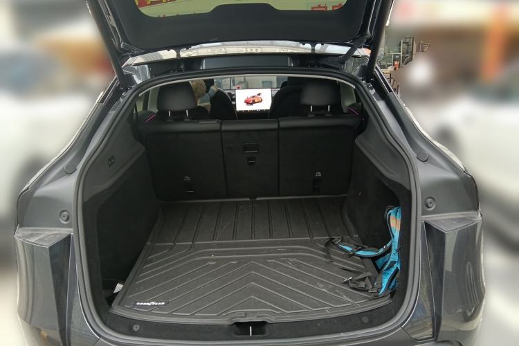 Used Tesla Model Y 2025 Long-Range All-Wheel Drive First Edition Trunk