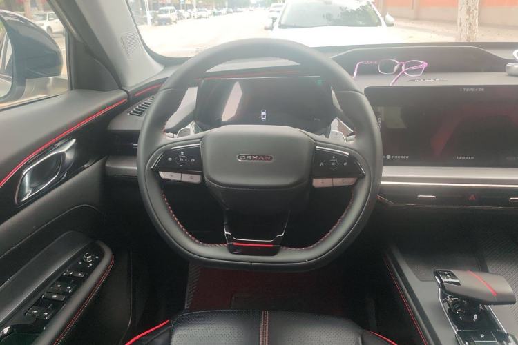 Used CHANGAN OSHAN Z6 2022 Blue Whale 1.5T DCT Luxury Model