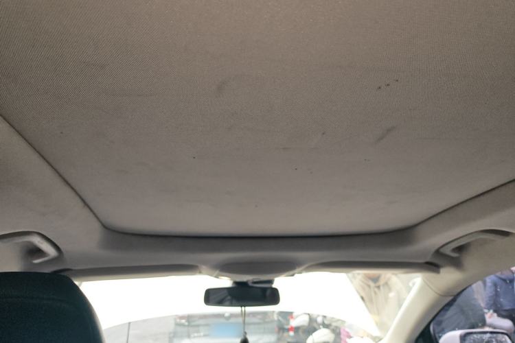 Used Ford Edge 2017 EcoBoost 245 Two-Wheel-Drive Sporty 7-Seater Headliner