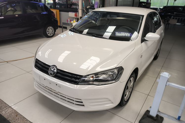 Used Volkswagen Jetta 2015 1.6L Manual Fashion Edition