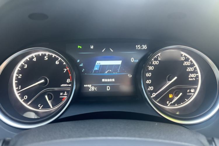 Used Toyota Camry 2021 2.0G Luxury Edition
