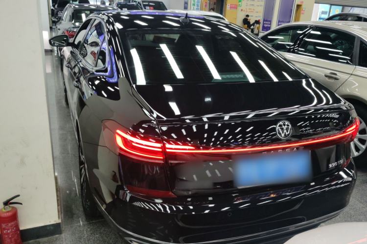 Used Volkswagen Passat 2022 330TSI Starry Elite Edition Exterior 2