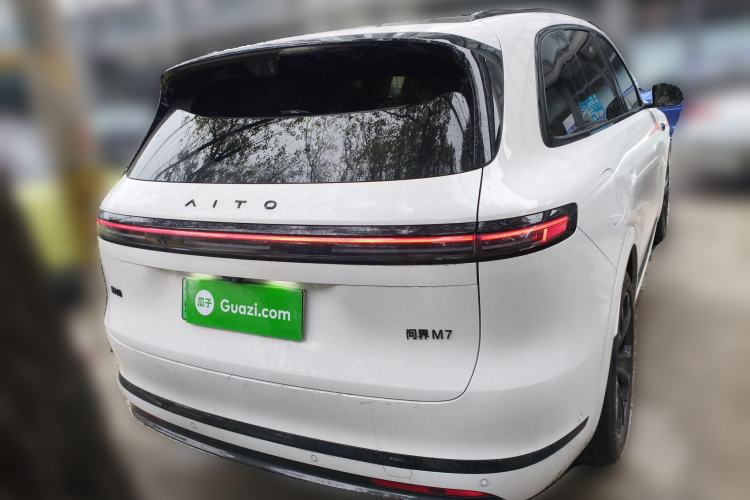 Used Hima AITO M7 2026 Model Range-Extending Ultra All-Wheel Drive 6-Seater Version Rear