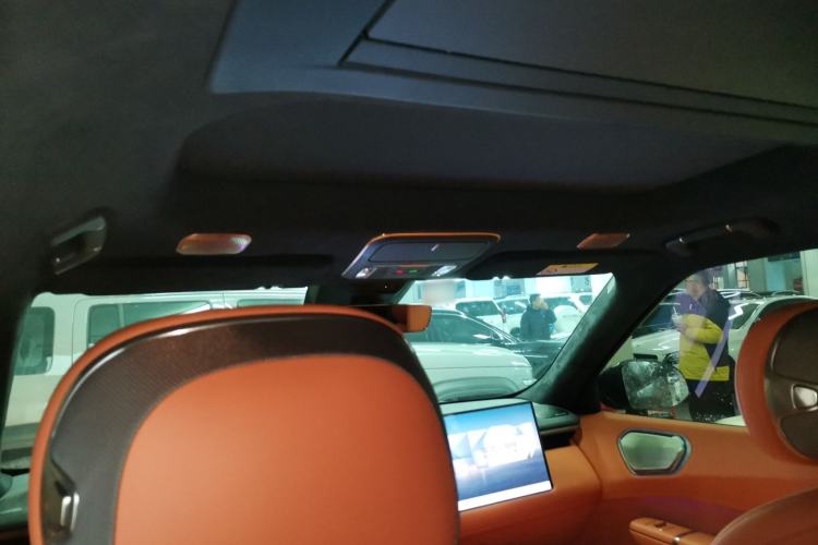 Used Lynk & Co 900 2025 2.0T Ultra
