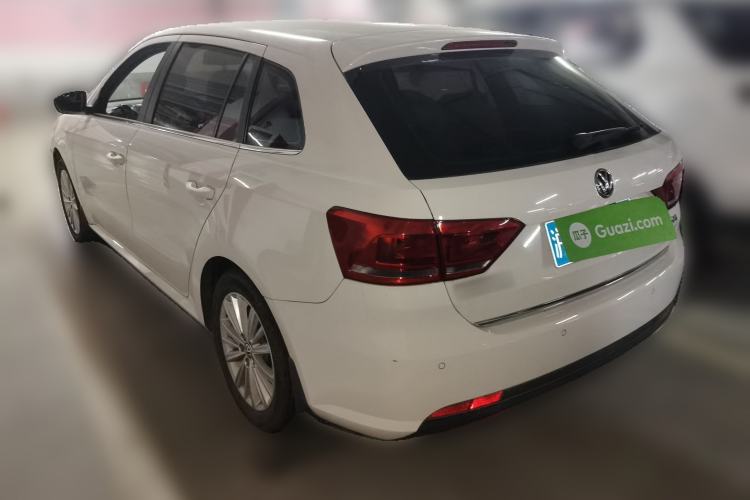 Used Volkswagen Gran Lavida 2013 1.6L Automatic Comfort Model
