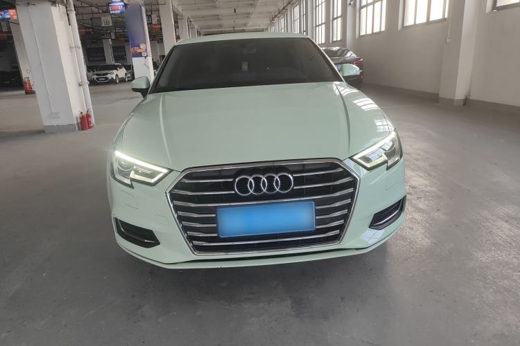 Used Audi A3 2019 Limousine 35 TFSI Ambition China V
