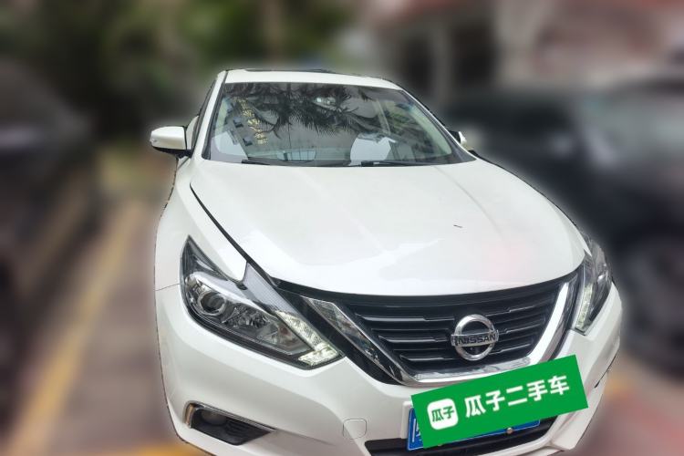 Used Nissan Teana 2016 Revised Version 2.0L XL Comfort Edition Front Right 45 Deg