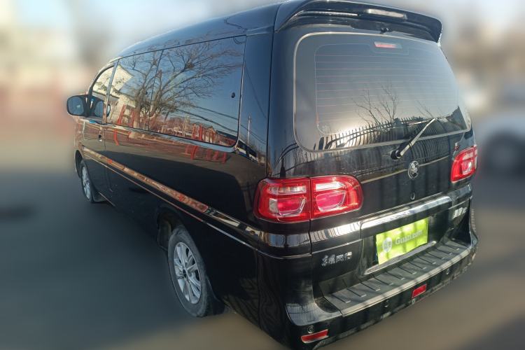 Used FORTHING Lingzhi 2022 Striving Version M5L 1.6L Luxury 7-Seater
