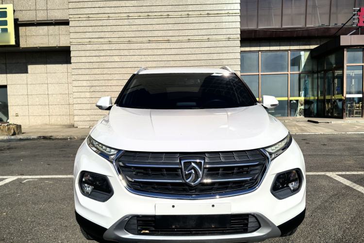Used Baojun 510 2017 1.5L Manual Fashion Model