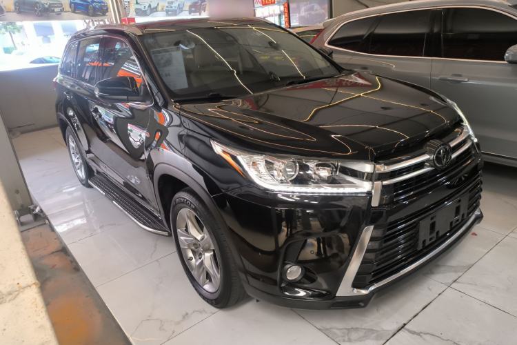Used Toyota Highlander 2018 2.0T Four-Wheel Drive Prestige Version 7 Seats China VI Standard Front Right 45 Deg