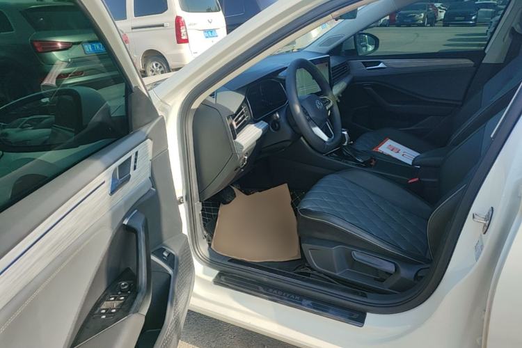 Used Volkswagen Sagitar 2023 300TSI DSG Excellence Edition
