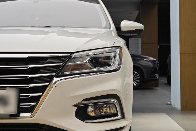 Used Roewe i5 2020 1.5L Automatic 4G Connect Luxury Flagship Edition Exterior 2