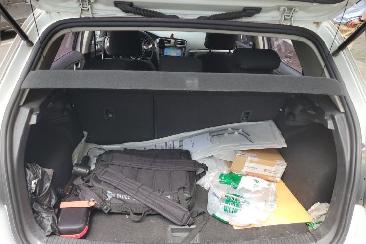 Used Volkswagen Golf 2016 230TSI Manual Comfort Version Trunk