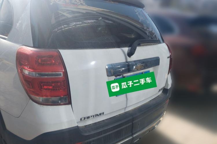 Used Chevrolet Captiva 2017 2.4L 4x4 Flagship Edition 7-Seater
