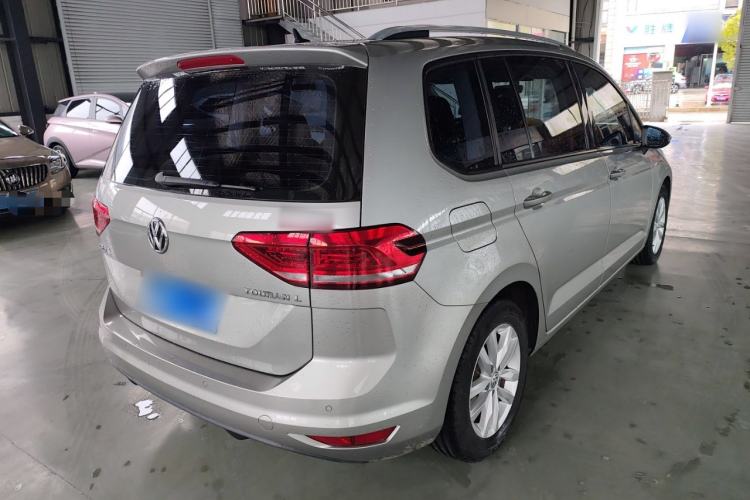 Used Volkswagen Touran 2018 Volkswagen Touran L 280TSI DSG Comfort Edition 7 Seats China V Emission Standard
