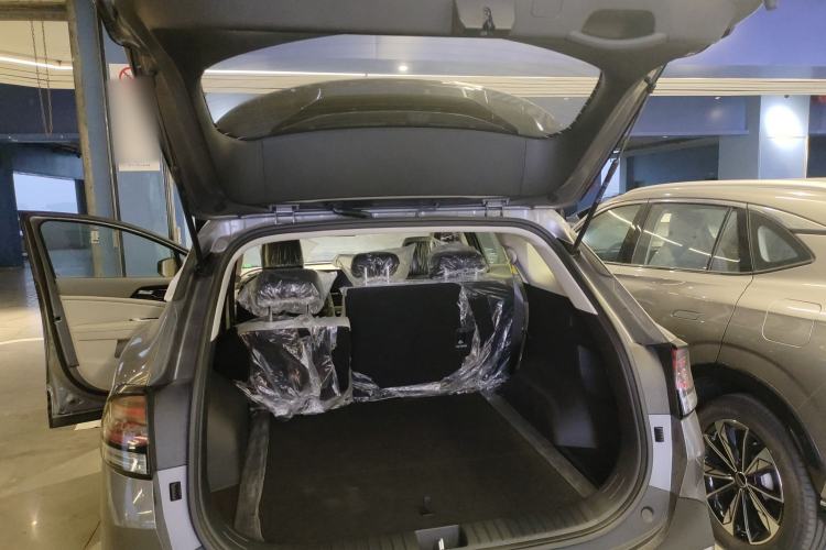 Used Kia Sportage (Chinese Domestic Model) 2023 1.5T Two-Wheel Drive Prestige Edition
