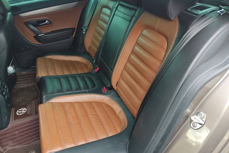 Used Volkswagen FAW-Volkswagen CC 2013 1.8TSI Luxury Model Left Rear Seat