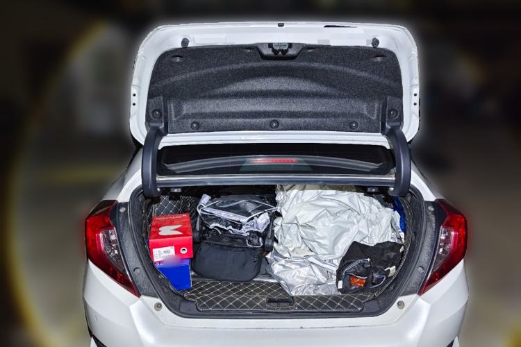 Used Honda Civic 2019 220TURBO CVT Dynamic Edition China VI Emission Standard Trunk