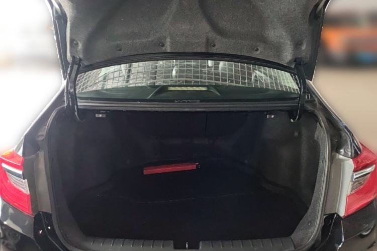 Used Honda Crider 2013 1.8L automatic luxury edition Trunk