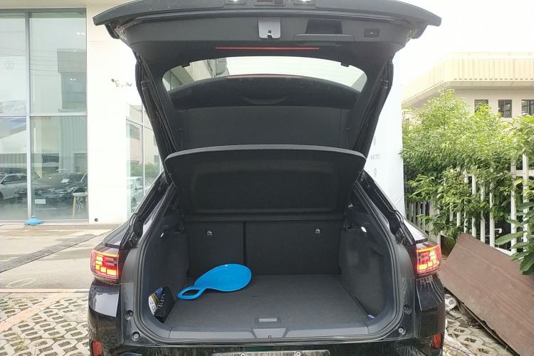 Used Volkswagen ID.4 CROZZ 2022 High-Performance PRIME Edition
