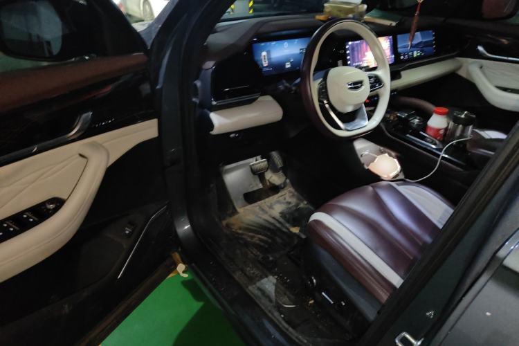 Used Geely Auto Monjaro L 2021 2.0TD DCT EVO Two-Wheel Drive Prestige Version Driver Seat