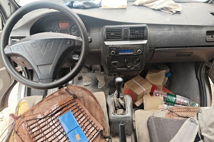 Used Wuling Rongguang 2012 1.2L Extended Basic Version LJY
