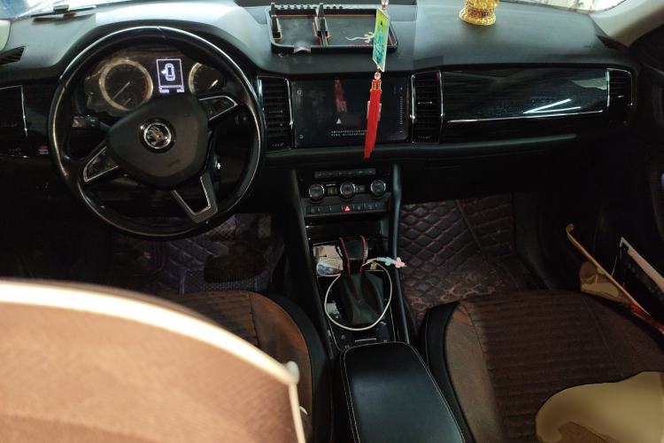 Used Skoda Kodiaq 2018 Facelifted TSI330 5-Seater Two-Wheel-Drive Luxury Enjoyment Edition
