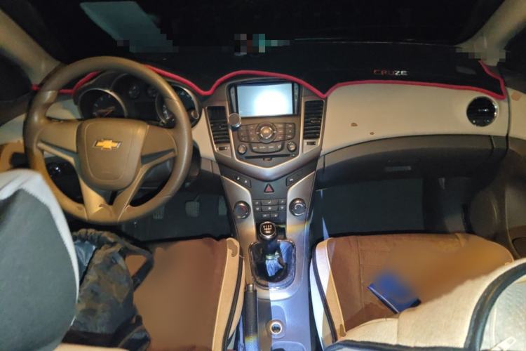 Used Chevrolet Cruze 2015 1.5L Classic SL MT