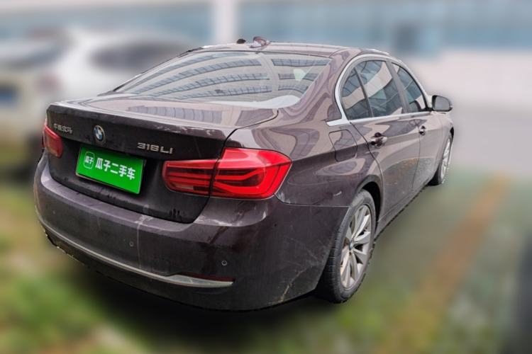 Used BMW 3 Series 2017 318Li Fashion Model Rear Right 45 Deg