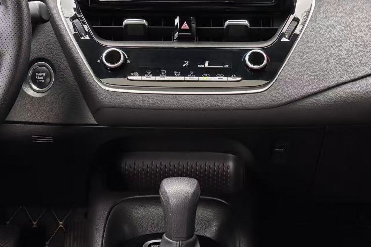 Used Toyota Levin 2021 185T CVT Luxury Edition Audio And AC Panel