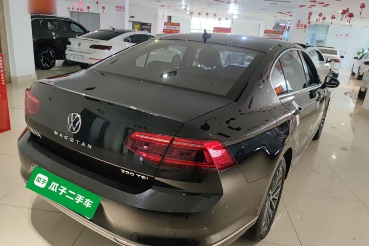 Used Volkswagen Magotan 2020 330TSI DSG Luxury Edition Rear Right 45 Deg