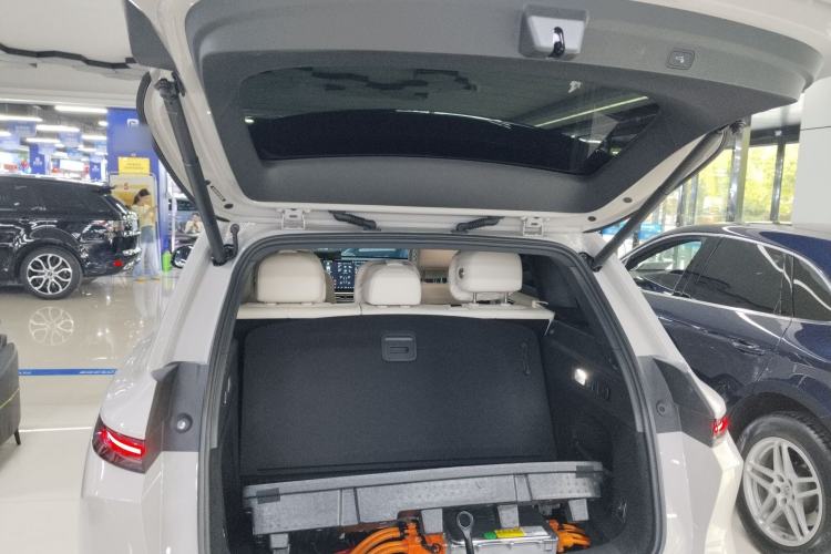 Used Li Auto L6 2024 Pro Model
