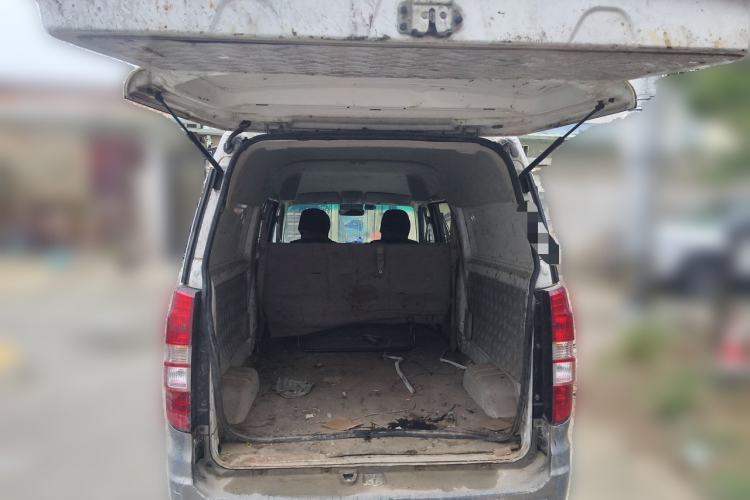Used Jinbei Hiace X30 