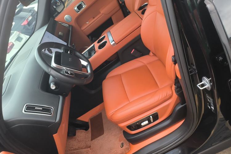 Used Li Auto L9 2022 Max model
