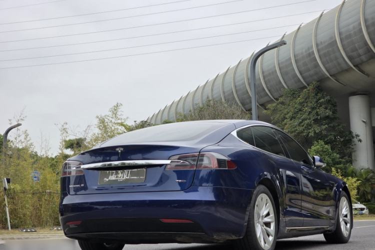 Used Tesla Model S 2017 S 75D Standard Range Edition