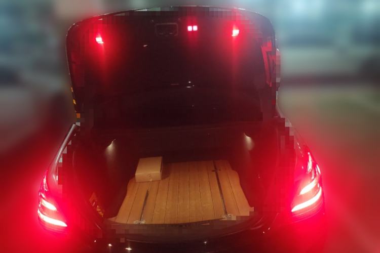 Used Mercedes-Benz Maybach S-Class 2020 S 450 4MATIC Trunk