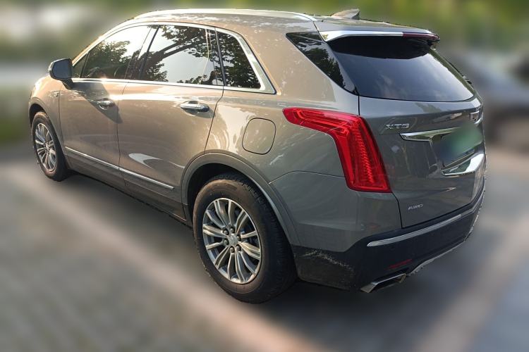 Used Cadillac XT5 2018 28T Four-Wheel Drive Luxury Model Rear Left 45 Deg