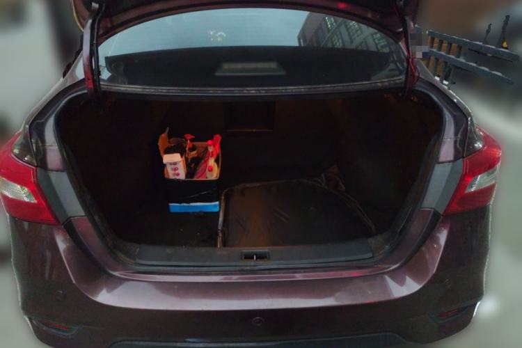 Used Nissan Sylphy 2016 1.6 XL CVT Luxury Edition Trunk