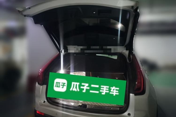 Used Cadillac XT4 2018 28T 4x4 Platinum Edition