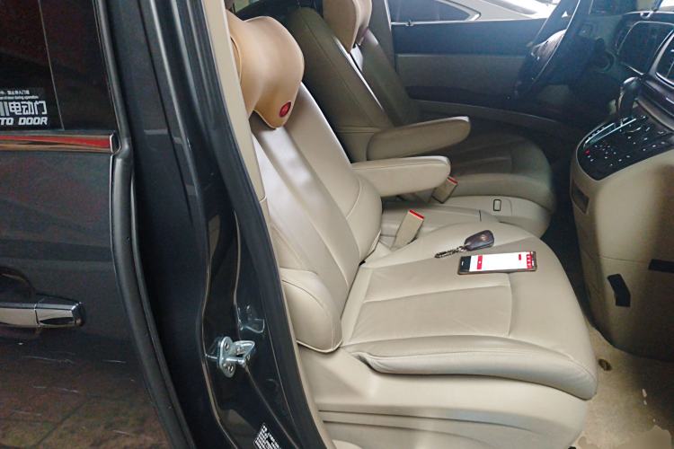 Used Buick GL8 2018 28T Luxury Model China VI Standard
