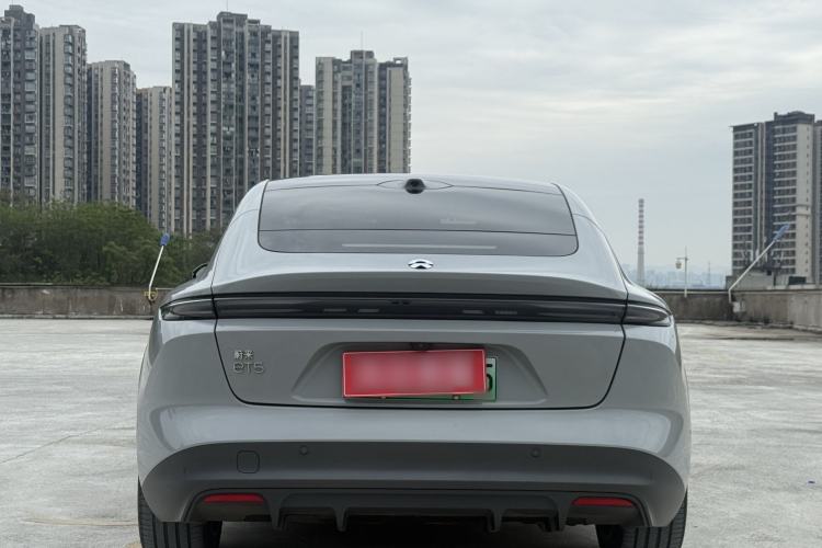 Used Nio ET5 2022 75 kWh Exterior 4