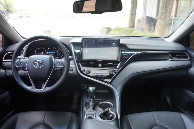 Used Toyota Camry 2021 2.5G Luxury Edition Interior 1