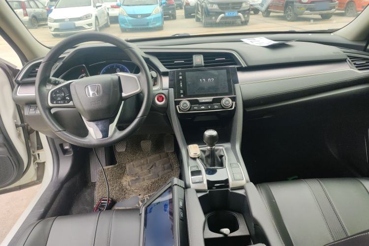Used Honda Civic 2016 220TURBO Manual Luxury Edition