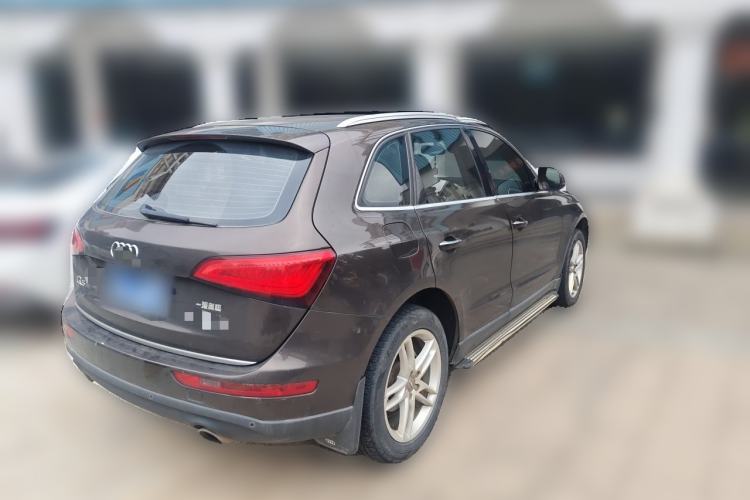 Used Audi Q5 2017 40 TFSI Technology Edition Rear Right 45 Deg