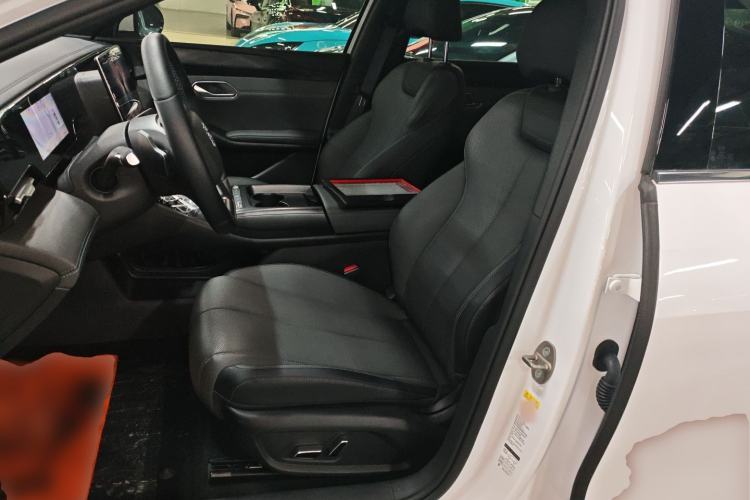 Used BYD Qin L 2025 EV 470KM Leading Edition Left Front Seat